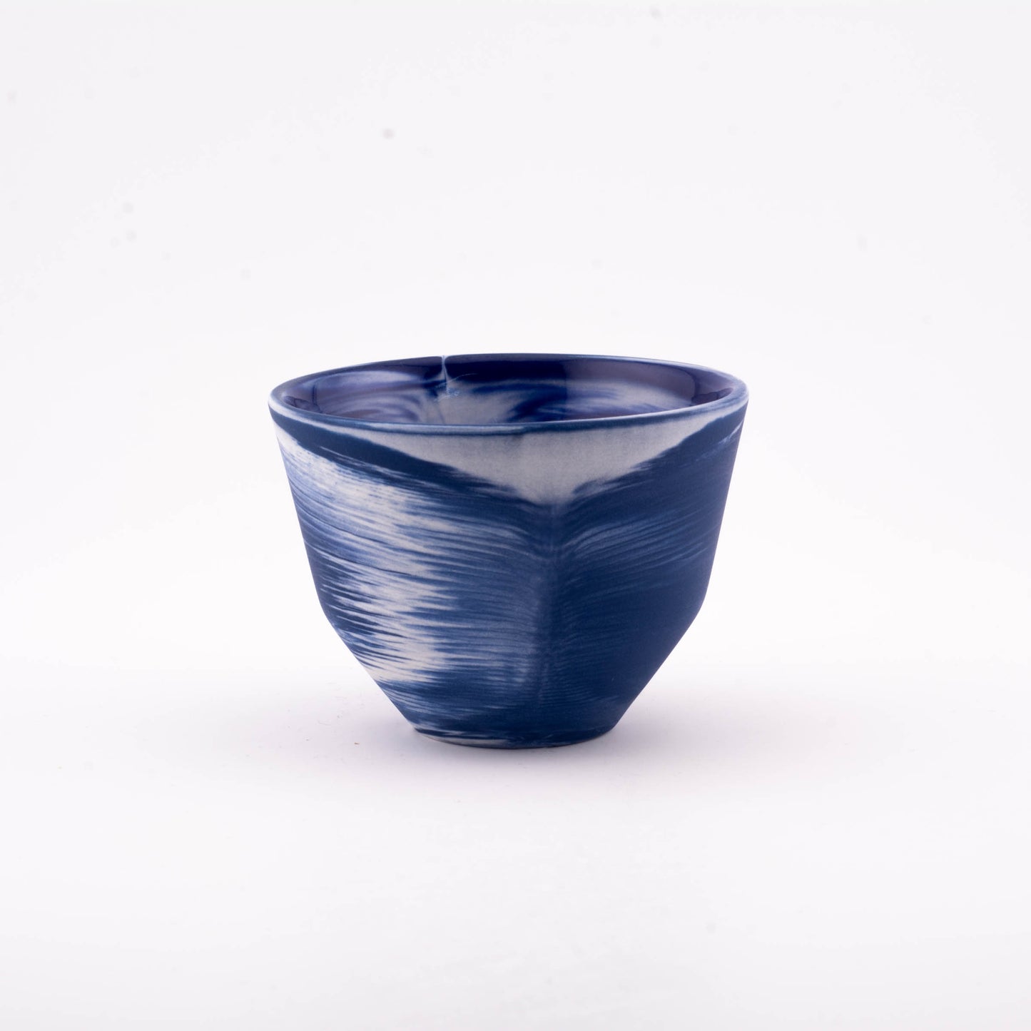 5647 Unique mix wave cup size A3
