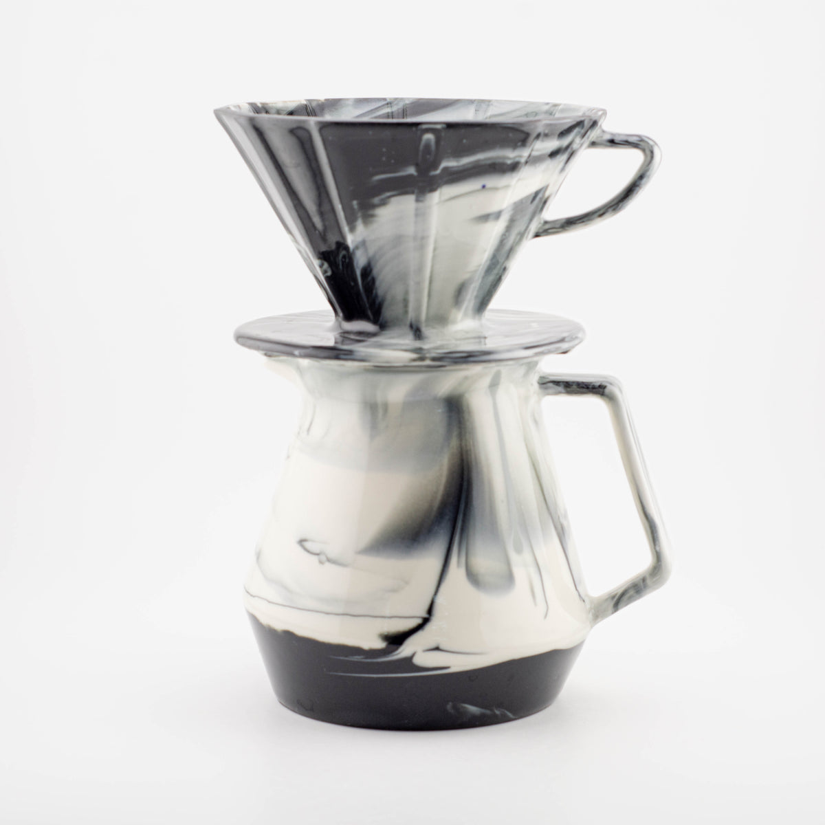 49013 Outlet - MK Coffee Server + MK V Dripper Cone 02 – Large - glossy