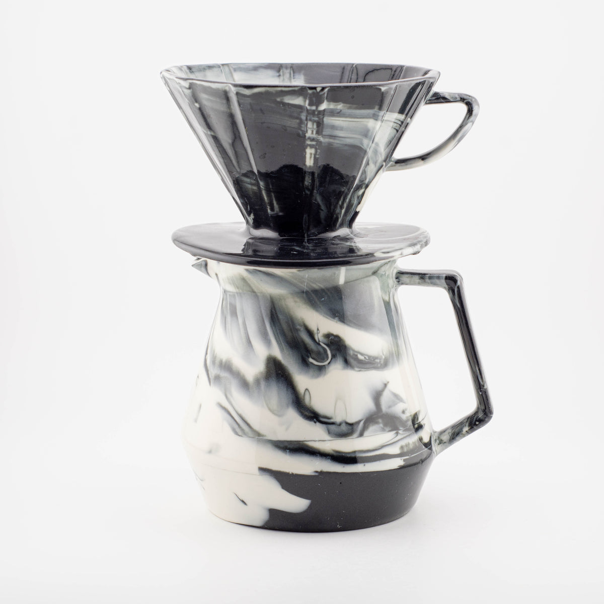 49015 Outlet - MK Coffee Server + MK V Dripper Cone 02 – Large - glossy