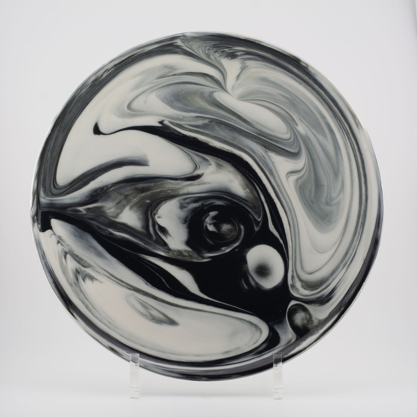 Mix wave Black and White 6E