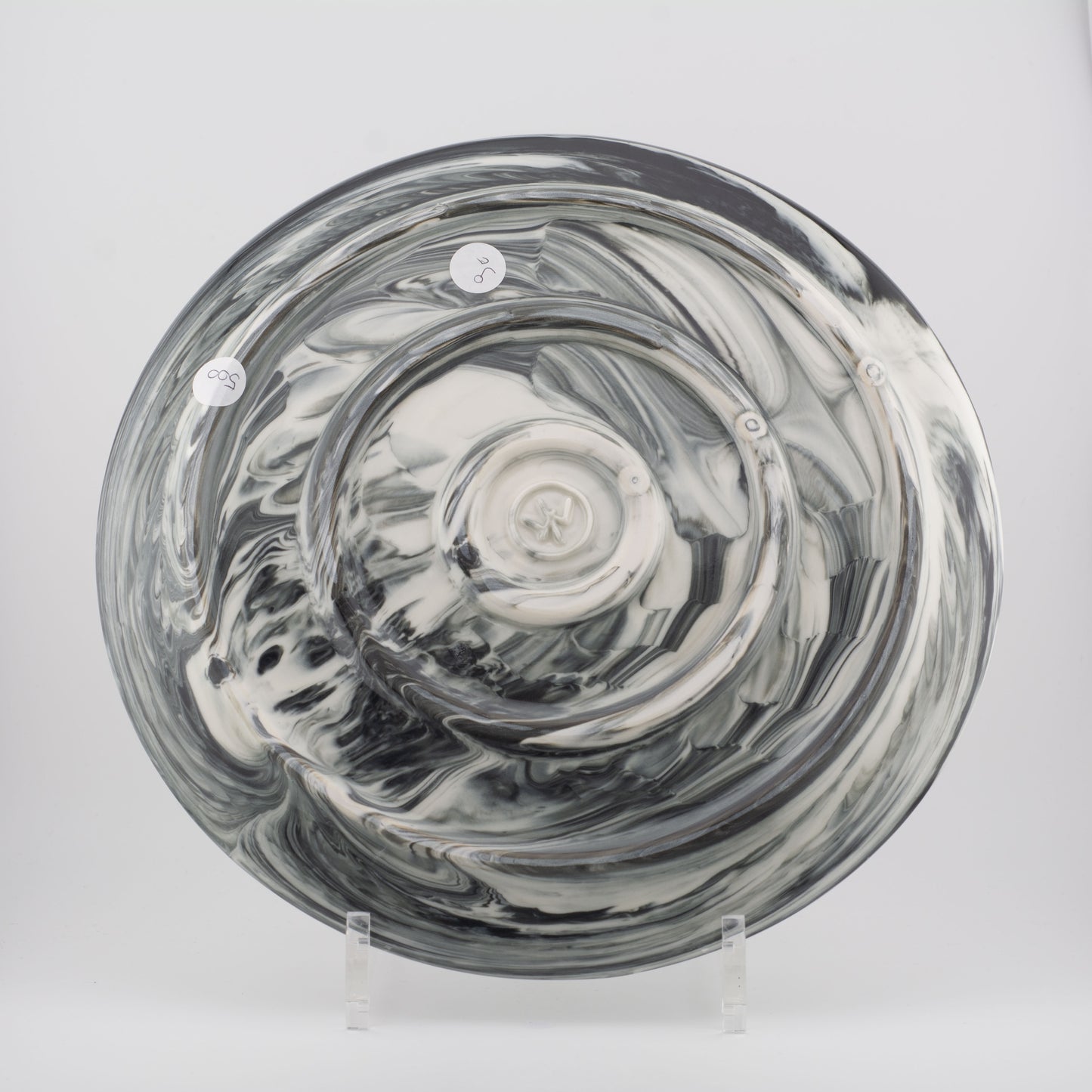 Mix wave Black and White 9E