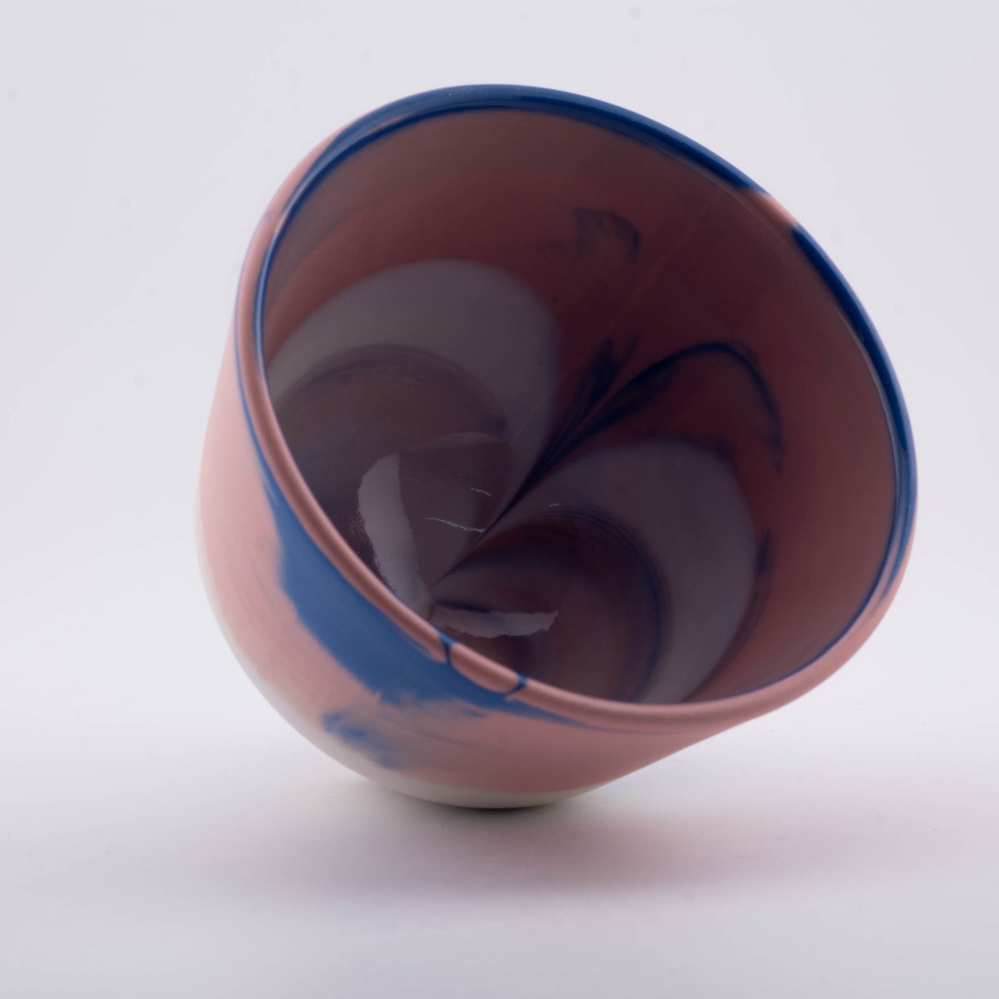 5892 Unique mix wave cup size A1