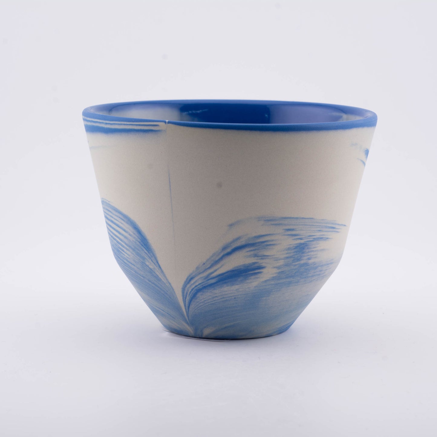 5939 Unique mix wave cup size A1