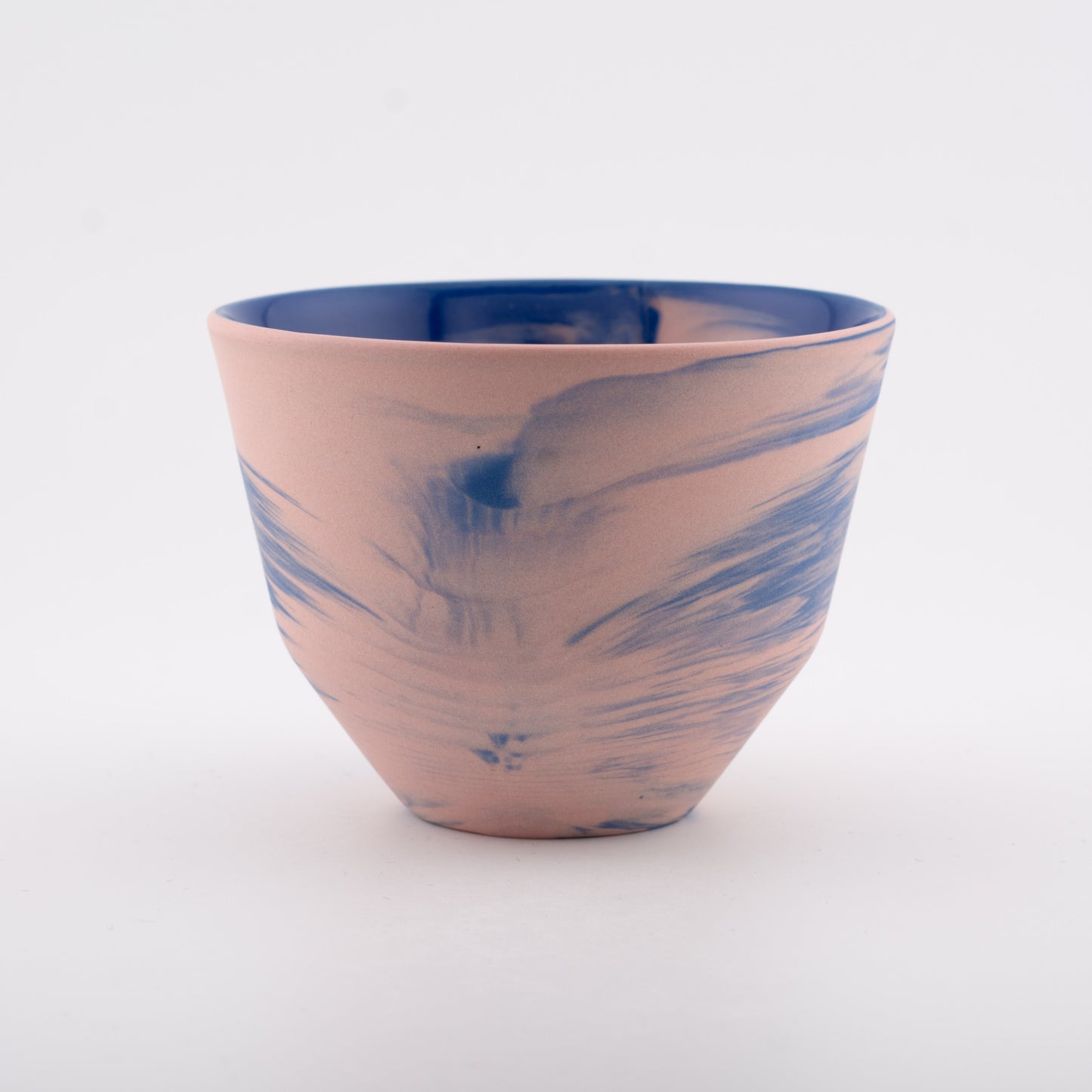 3518 Unique mix wave cup size A2