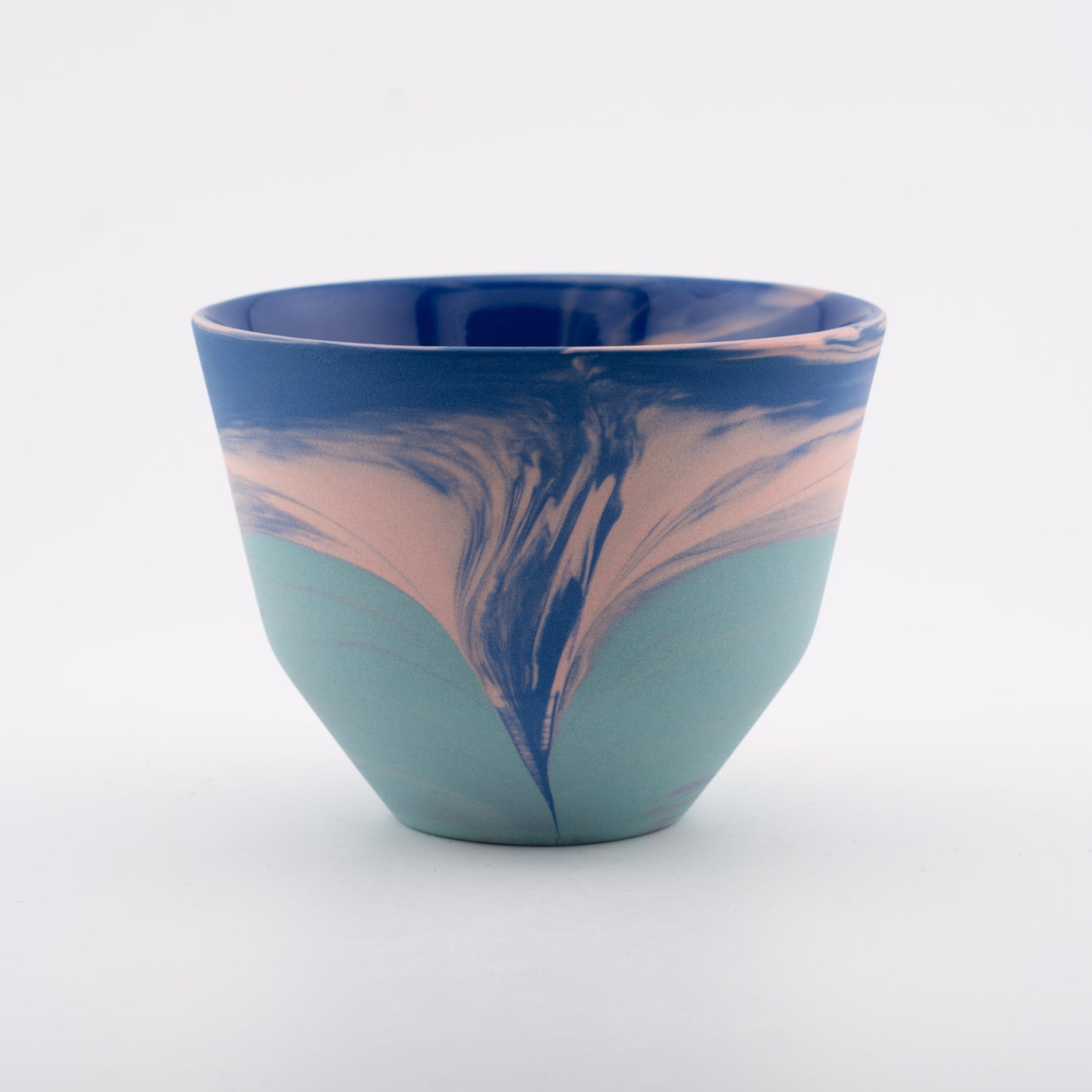 3532 Unique mix wave cup size A2