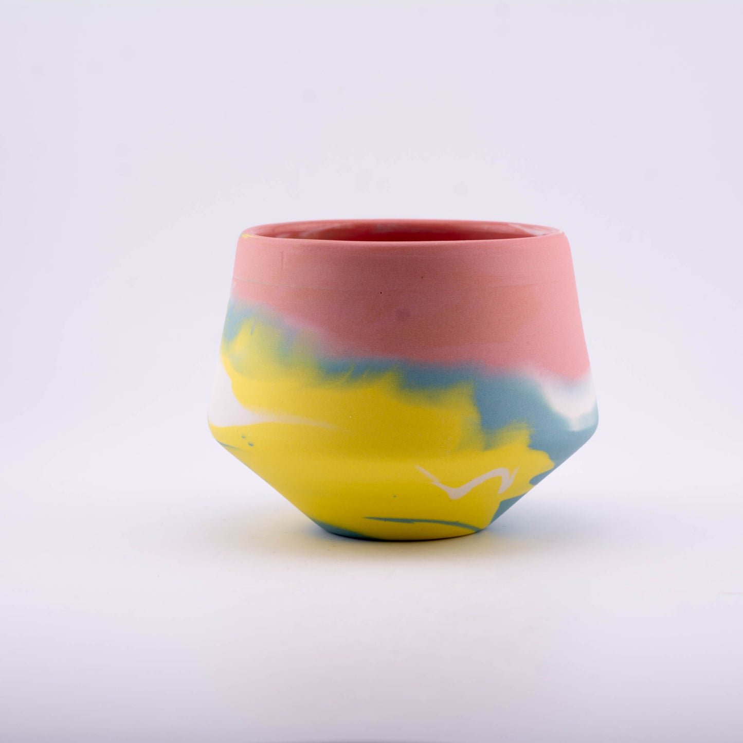 6516 Unique mix wave cup size S - 270ml/9oz