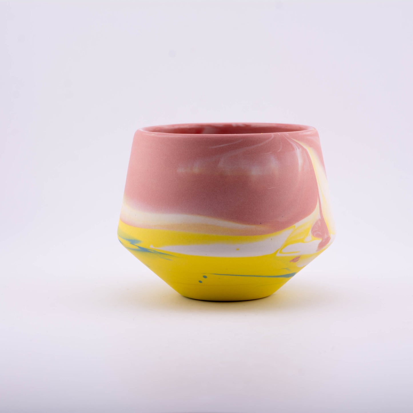 6526 Unique mix wave cup size S - 270ml/9oz