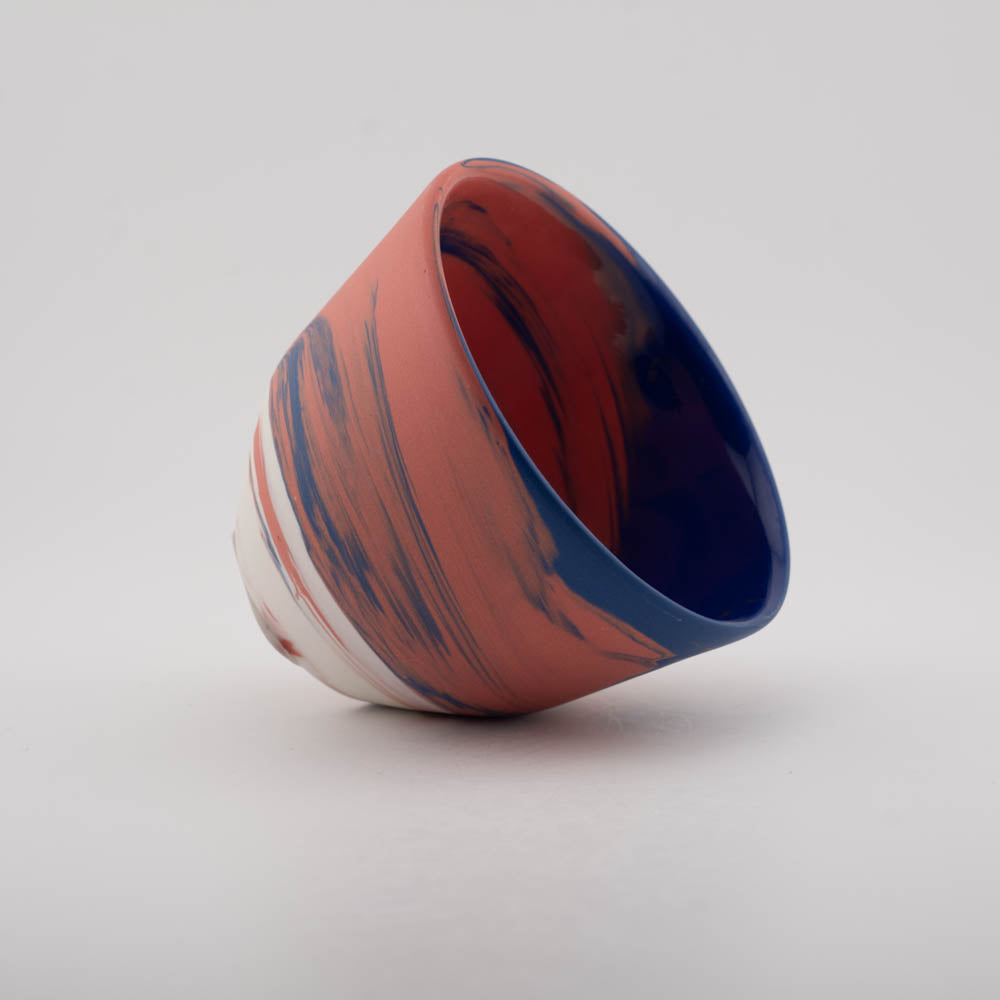 7667 Unique mix wave cup size A2 - 200ml
