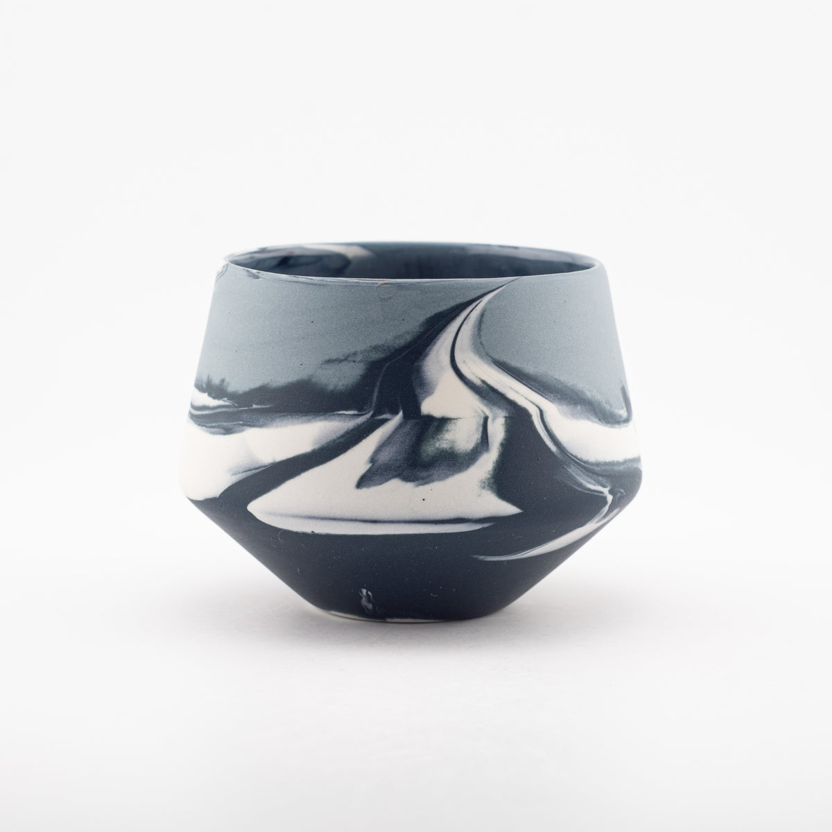 8133 Unique mix wave cup size S - 270ml