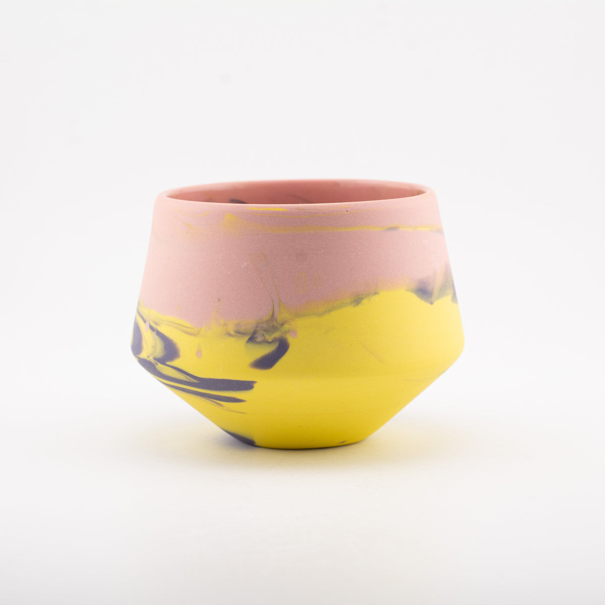 8135 Unique mix wave cup size S - 270ml