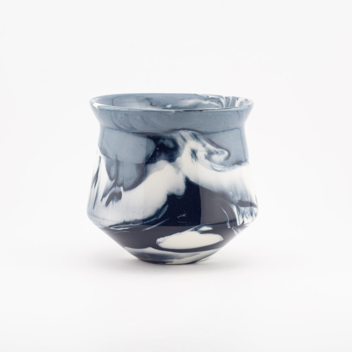 8195  RIDGE - Handmade Porcelain Tasting Cup - Glossy outside