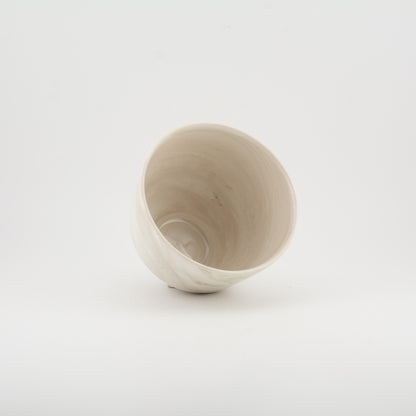 8215 Unique roll wave cup size F - 240ml/8.1oz