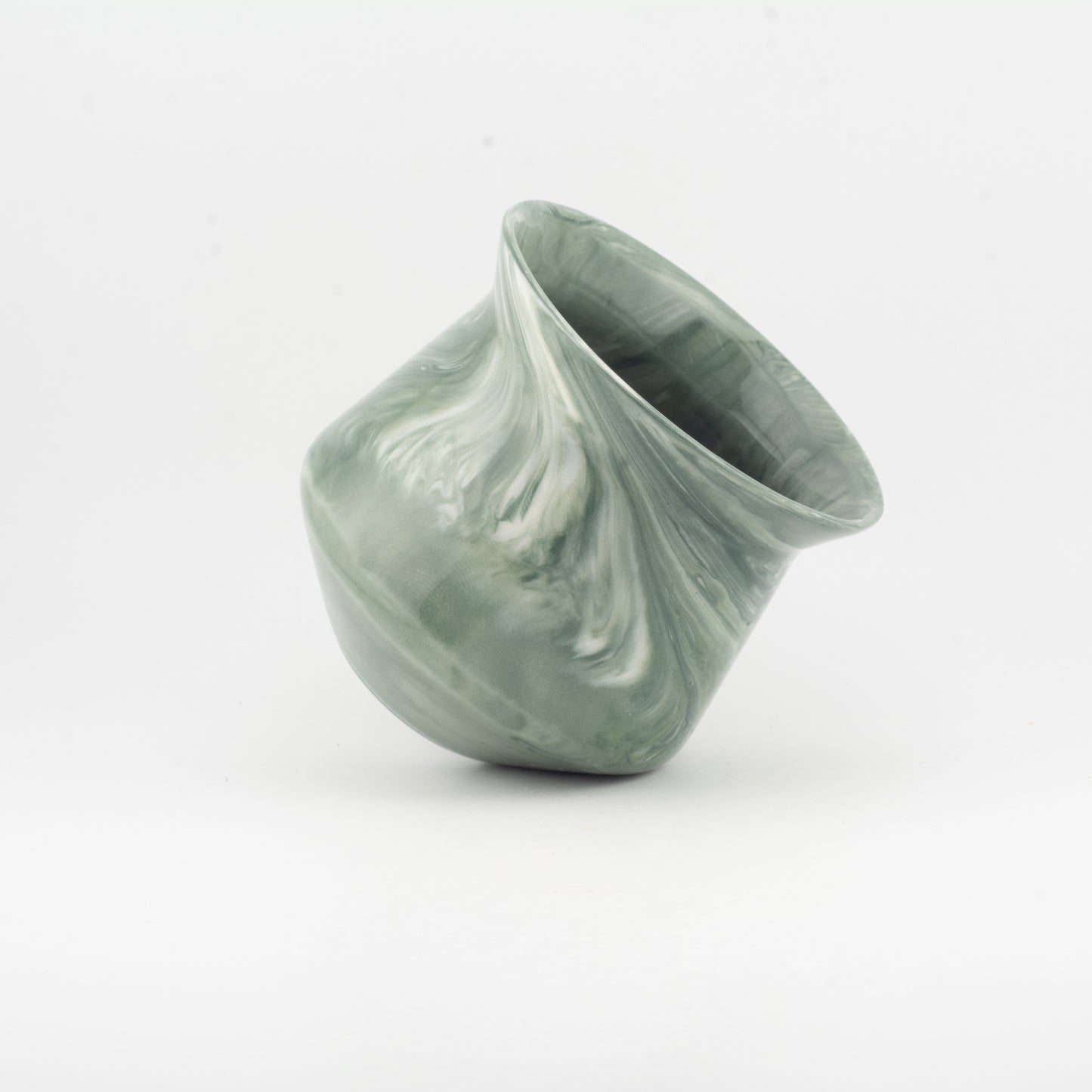 8124  RIDGE - Handmade Porcelain Tasting Cup