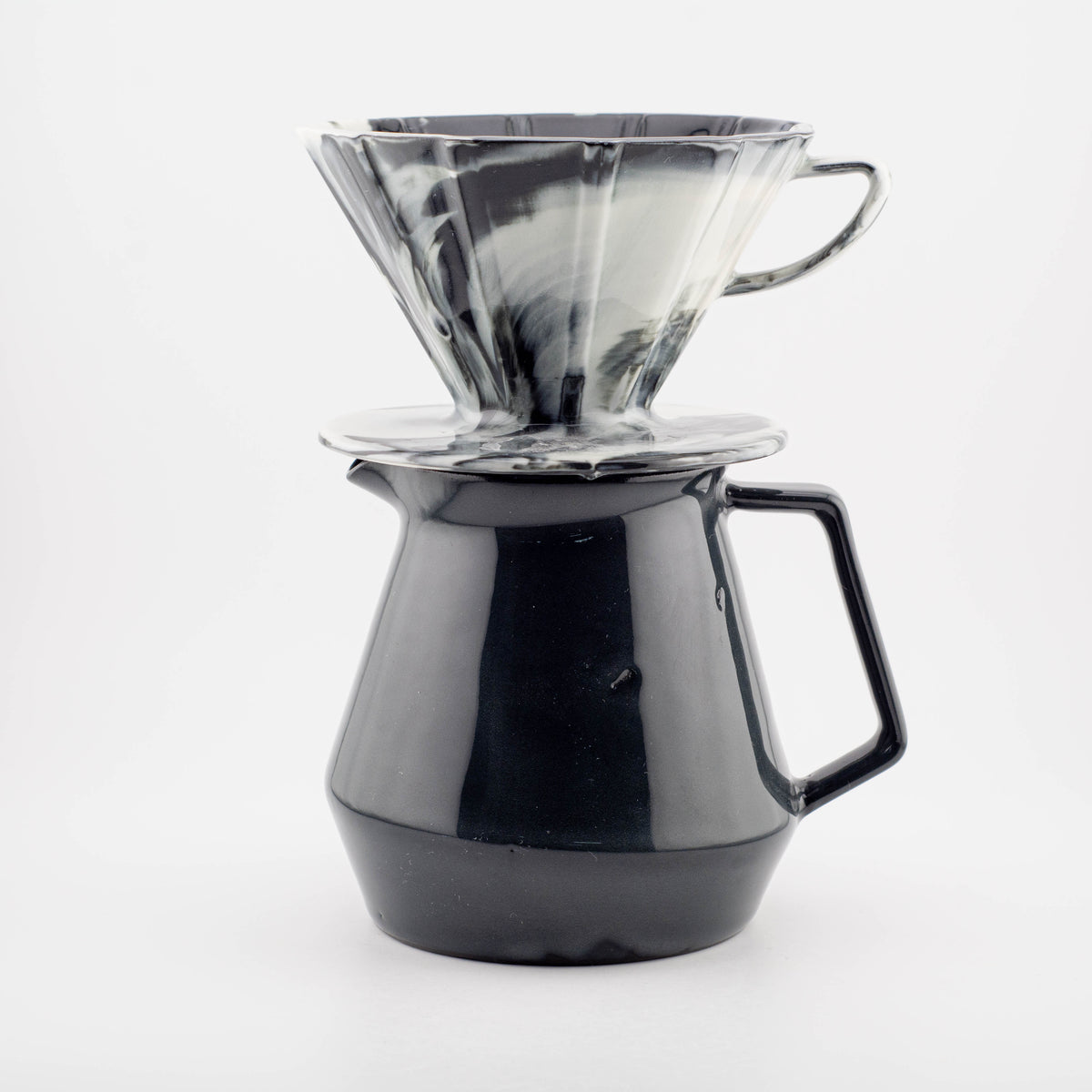 49016 Outlet - MK Coffee Server + MK V Dripper Cone 02 – Large - glossy