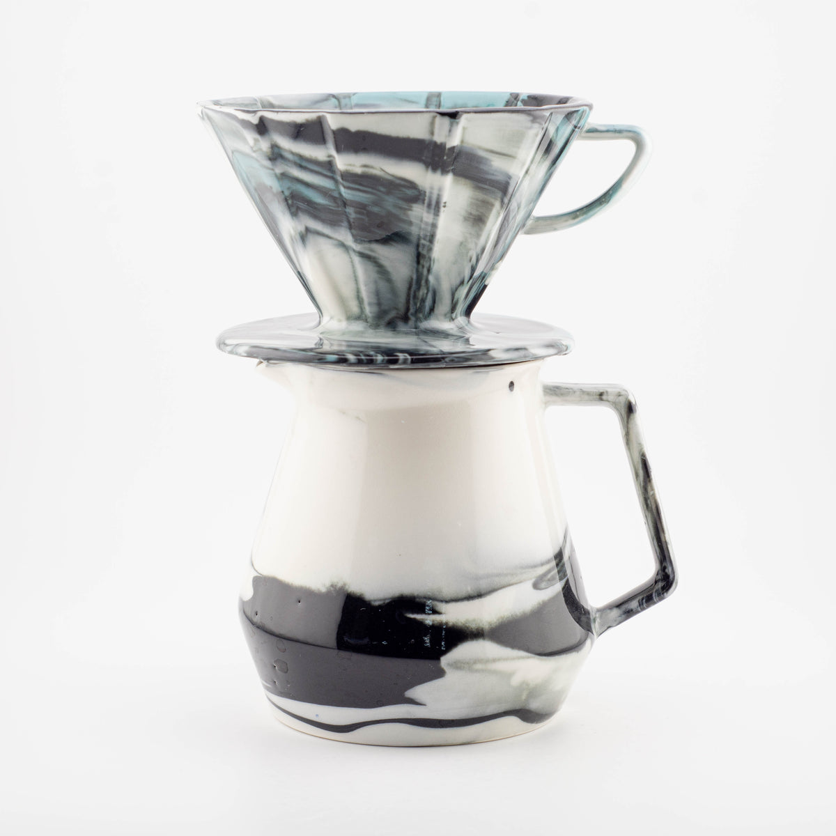 49024 Outlet - MK Coffee Server + MK V Dripper Cone 02 – Large - glossy