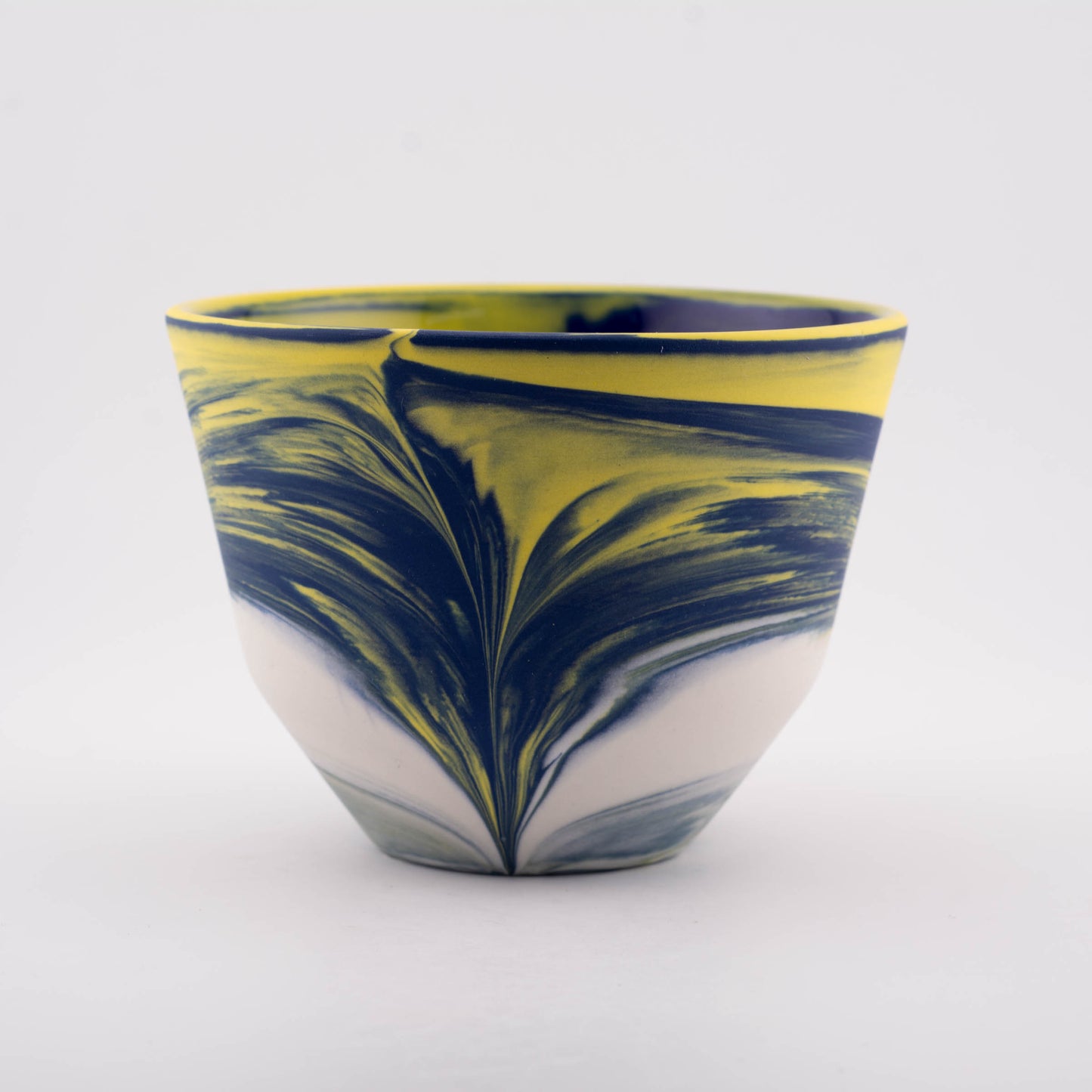 6283 Unique mix wave cup size A1 - 300ml / 10oz