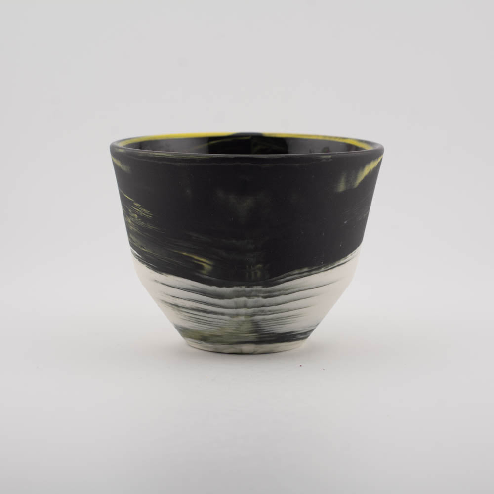 7679 Unique mix wave cup size A2 - 200ml