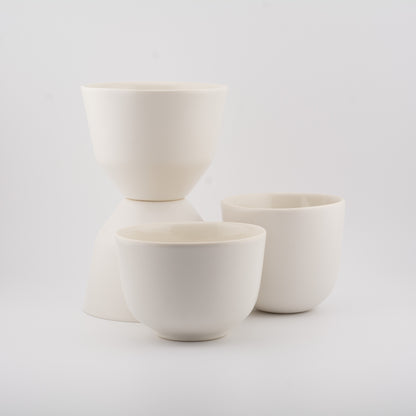 Håndlavet porcelæn kaffekop | MK Studio | Hvid måtte