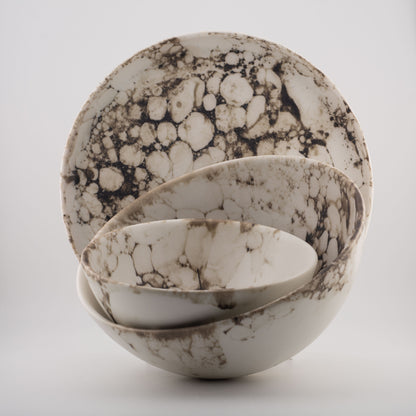 Håndlavede tallerkener og skåle i porcelæn | MK Studio | Boble brun