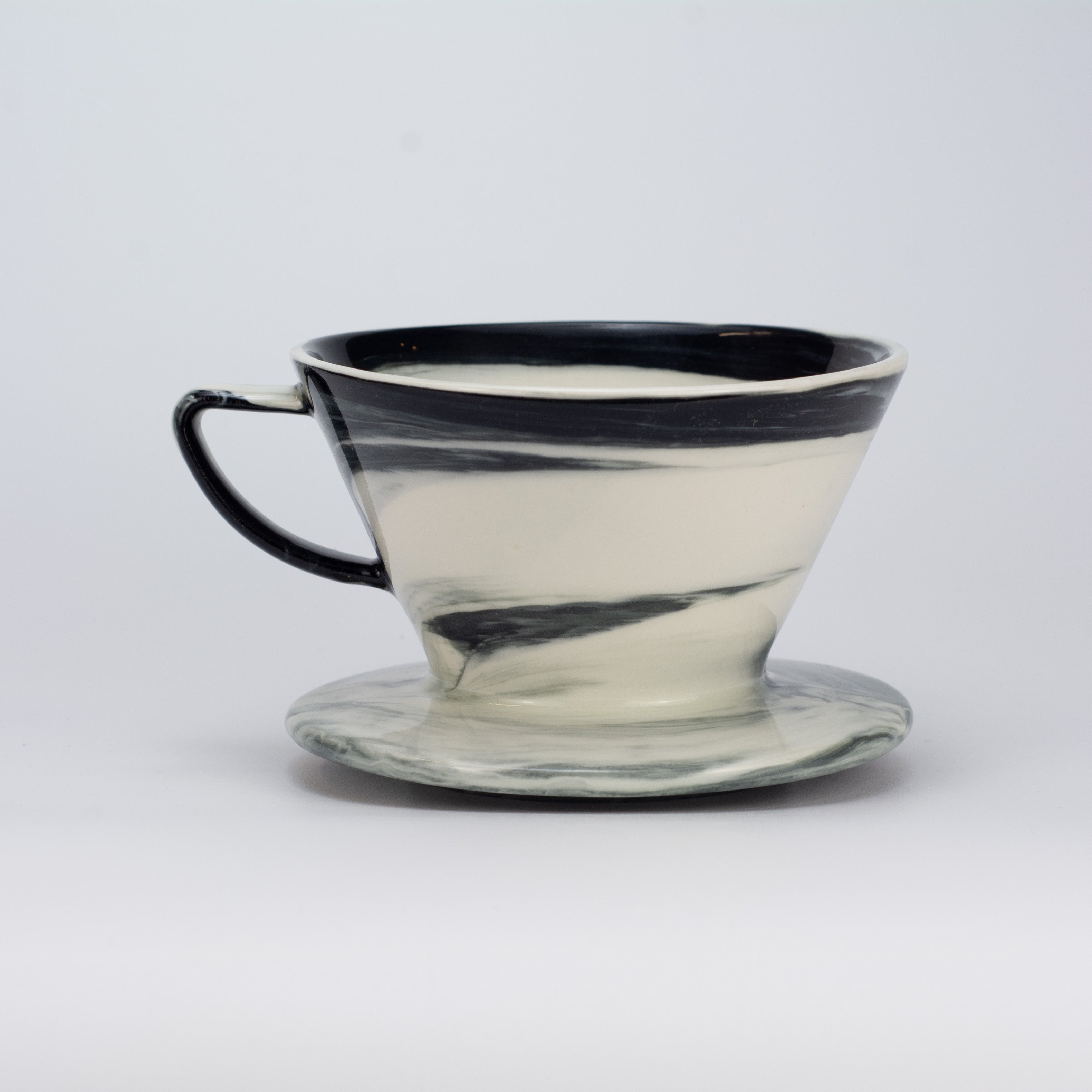 MK Dripper - Black and white - PREORDER!