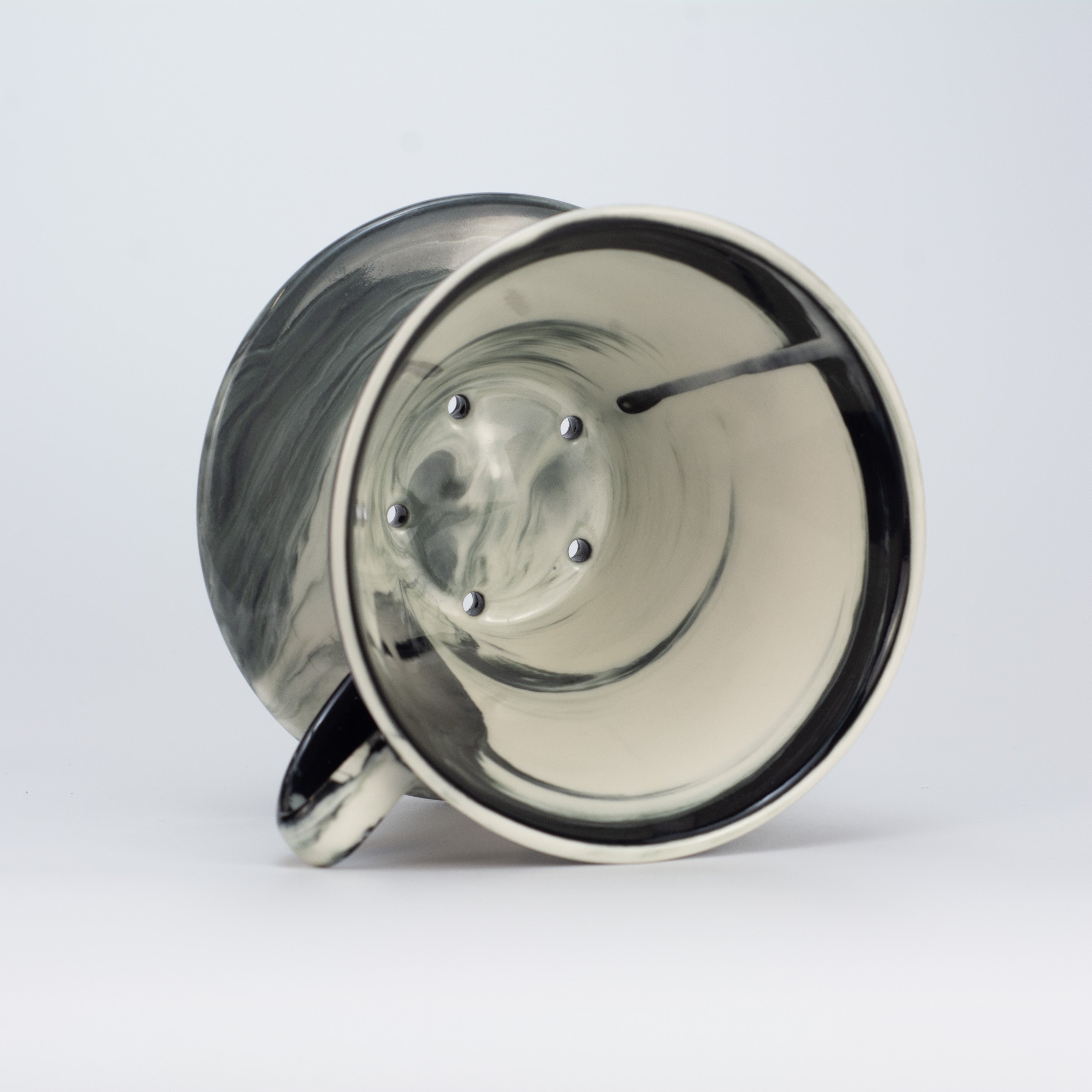 MK Dripper - Black and white - PREORDER!
