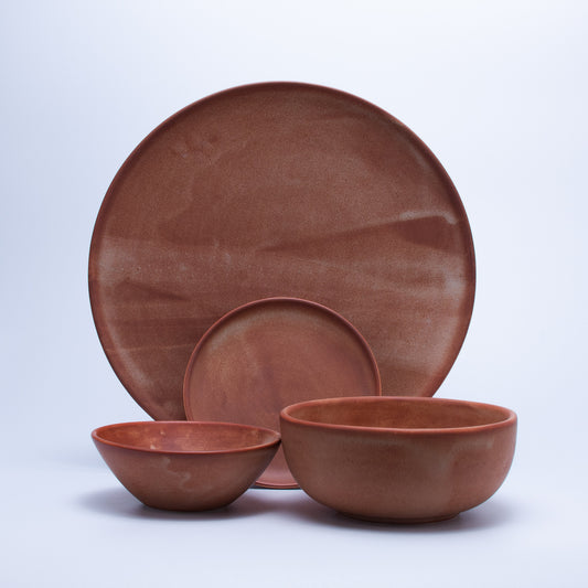 Brown brick plates and bowls