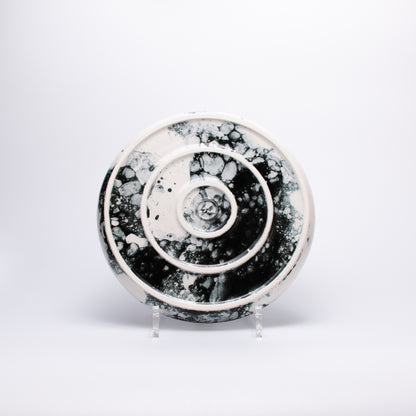 Håndlavede tallerkener og skåle i porcelæn | MK Studio | Boble sort