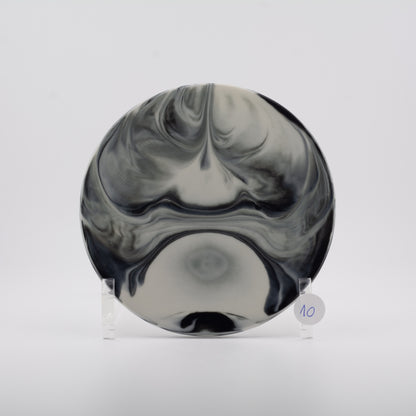 Håndlavede tallerkener og skåle i porcelæn | MK Studio | Plade F2 - underplade - vælg farve