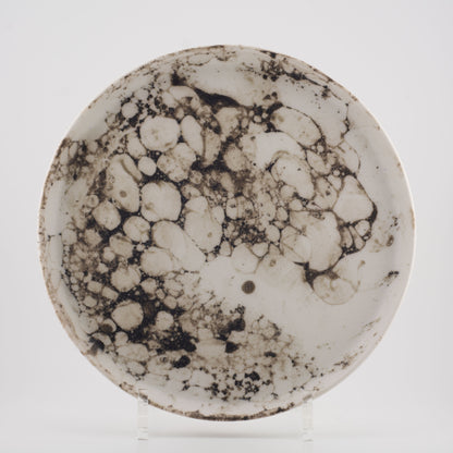 Håndlavede tallerkener og skåle i porcelæn | MK Studio | Boble brun